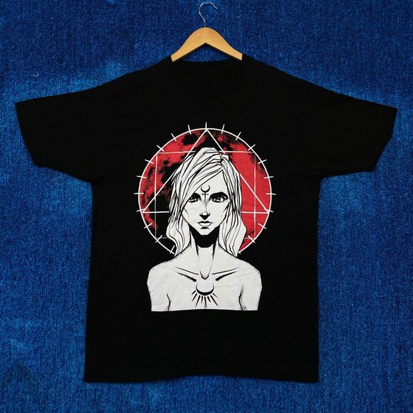 In This Moment Half God Half Devil Ritual NuMetal Band Tee L - Picture 1 of 4